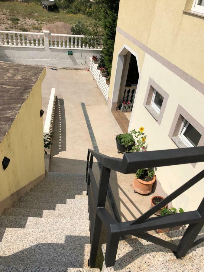 Apartmani Gabi 策萨利卡 外观 照片