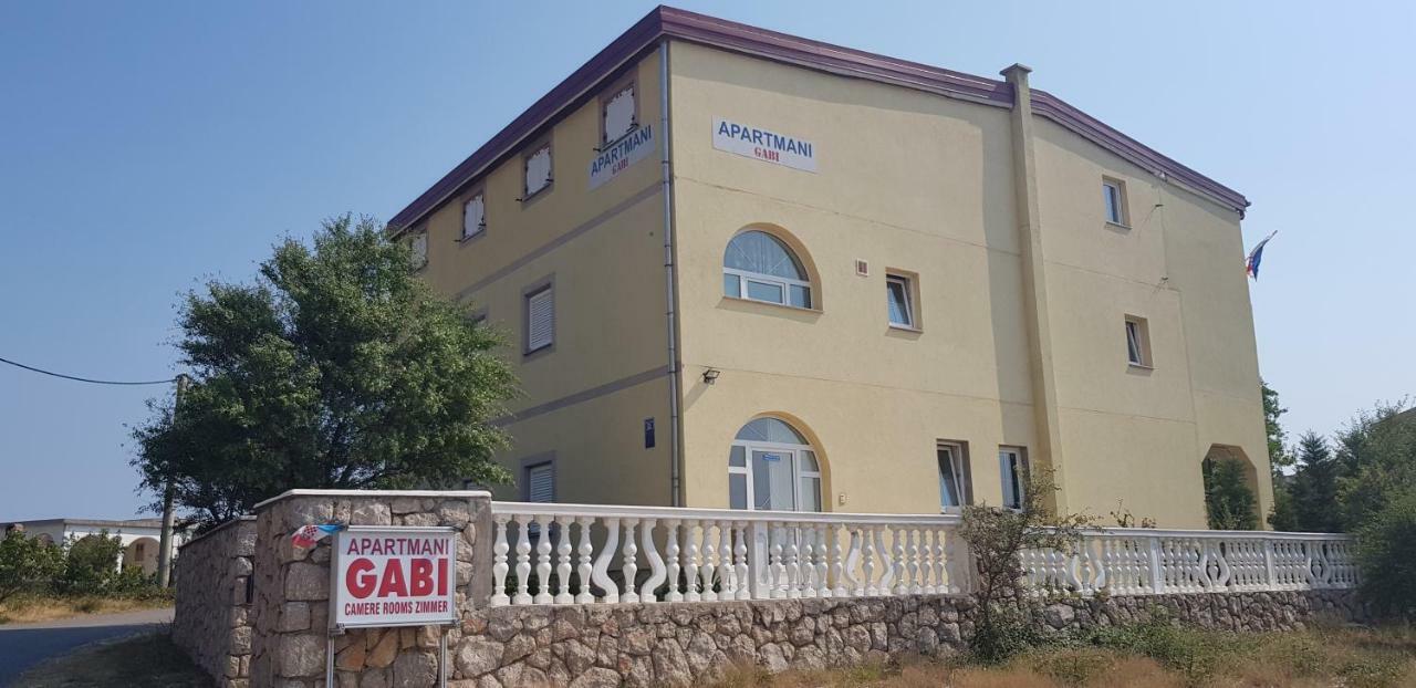 Apartmani Gabi 策萨利卡 外观 照片